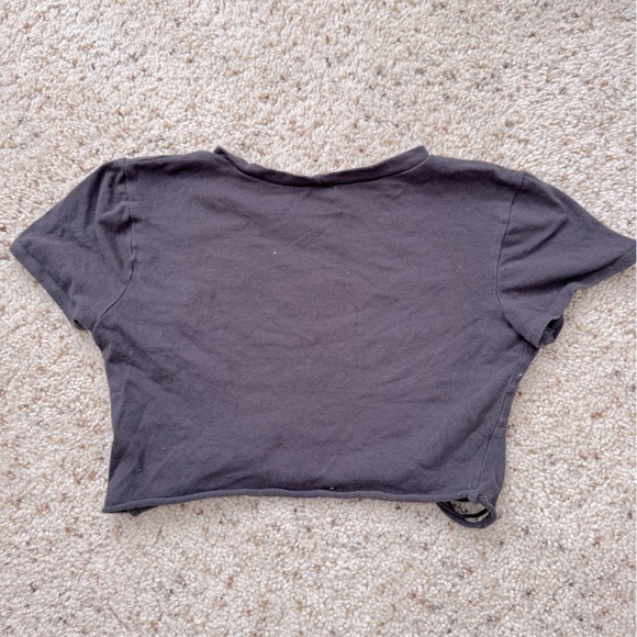 Dark Gray Cropped Tee | Windsor | Size S 🩶 - Picture 2 of 2